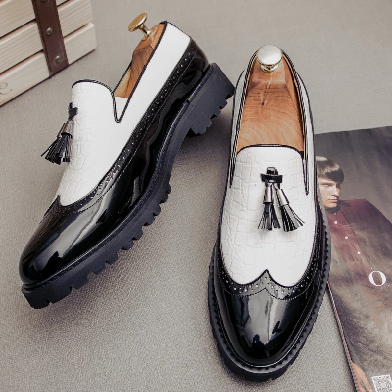 Fashion Tassel Business Shoes Men Breathable Leisure Soft Leather Pointed Dress Wedding Shoes Men Loafers Moccasins Formal