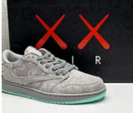 Nike Air Force 1 low-top sneakers