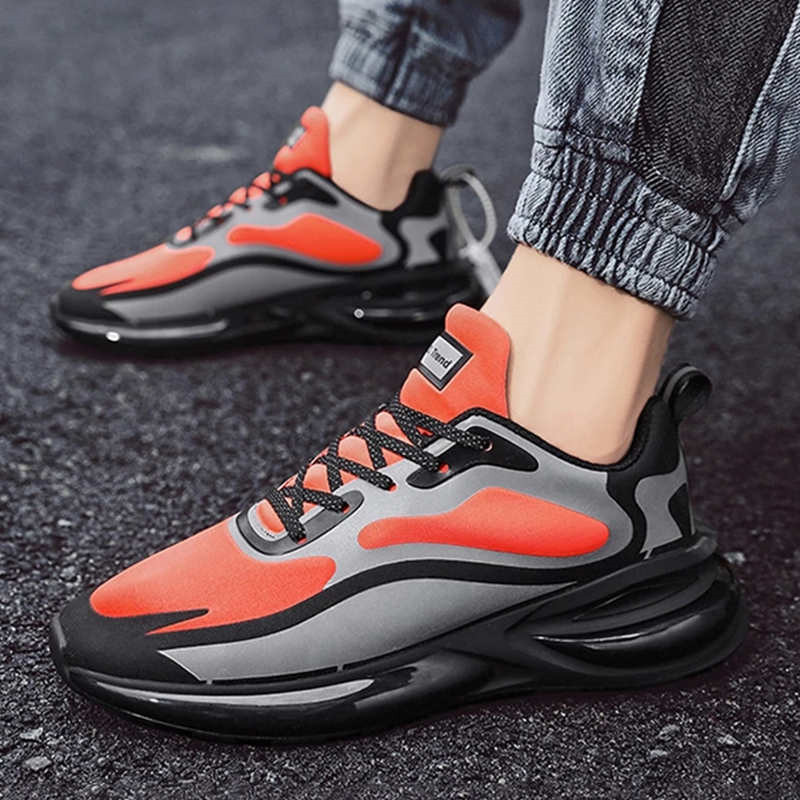Men's Sports Shoes Outdoor Sports Running Shoes Fashionable Reflective Breathable Lightweight Casual Walking Flat Shoes