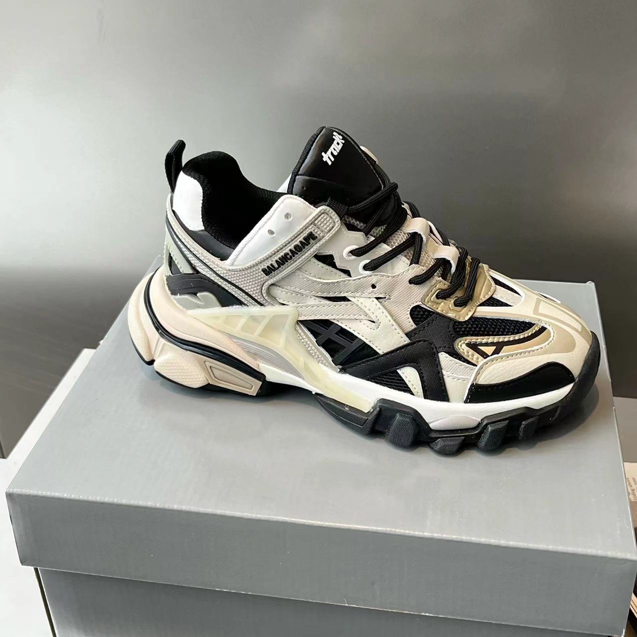 Dad's Shoes Women's 2023 Autumn New Genuine Leather Thick Sole Fashion Versatile Women Sports Shoes Sneakers Woman Med (3cm-5cm)