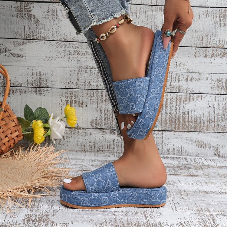 Thick sole slippers for women to wear externally. 2023 summer new round head, straight line with sponge cake, thick sole, and el