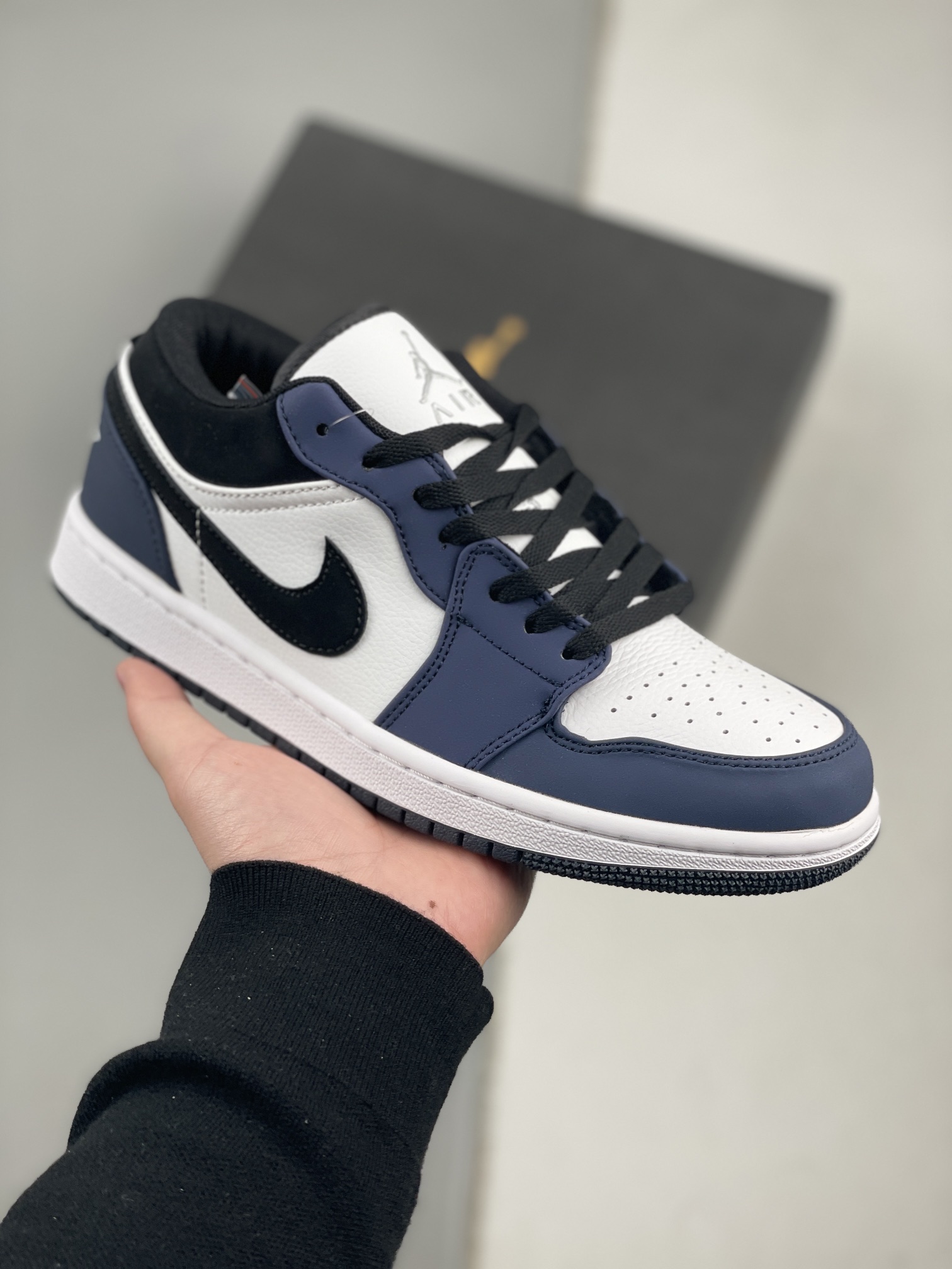 Nike Air Jordan 1 Low AJ1 Men's and Women's Sports Shoes Retro Culture Versatile Casual Shoe Size 36-45