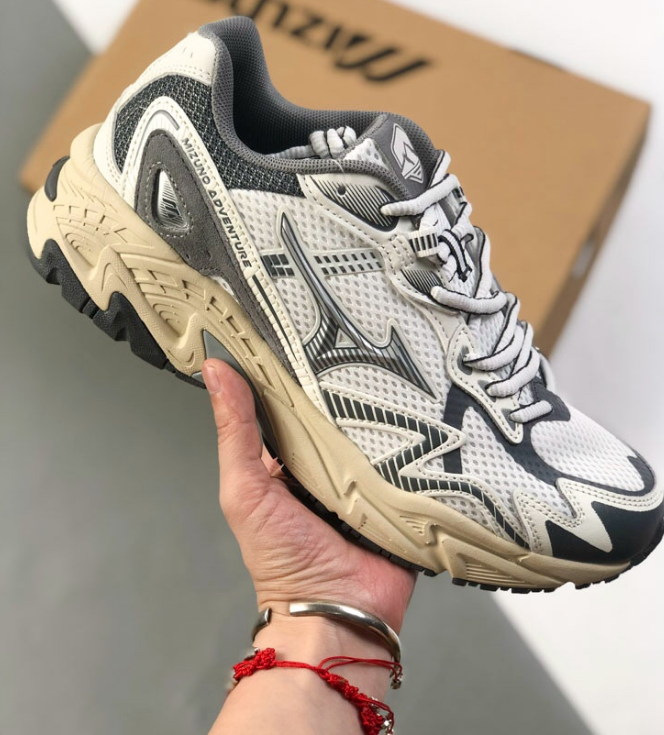 MIZUNO ADVENTURE WLTR30 NH Urban Functional Athletic Casual Shoes Dirty Shoes