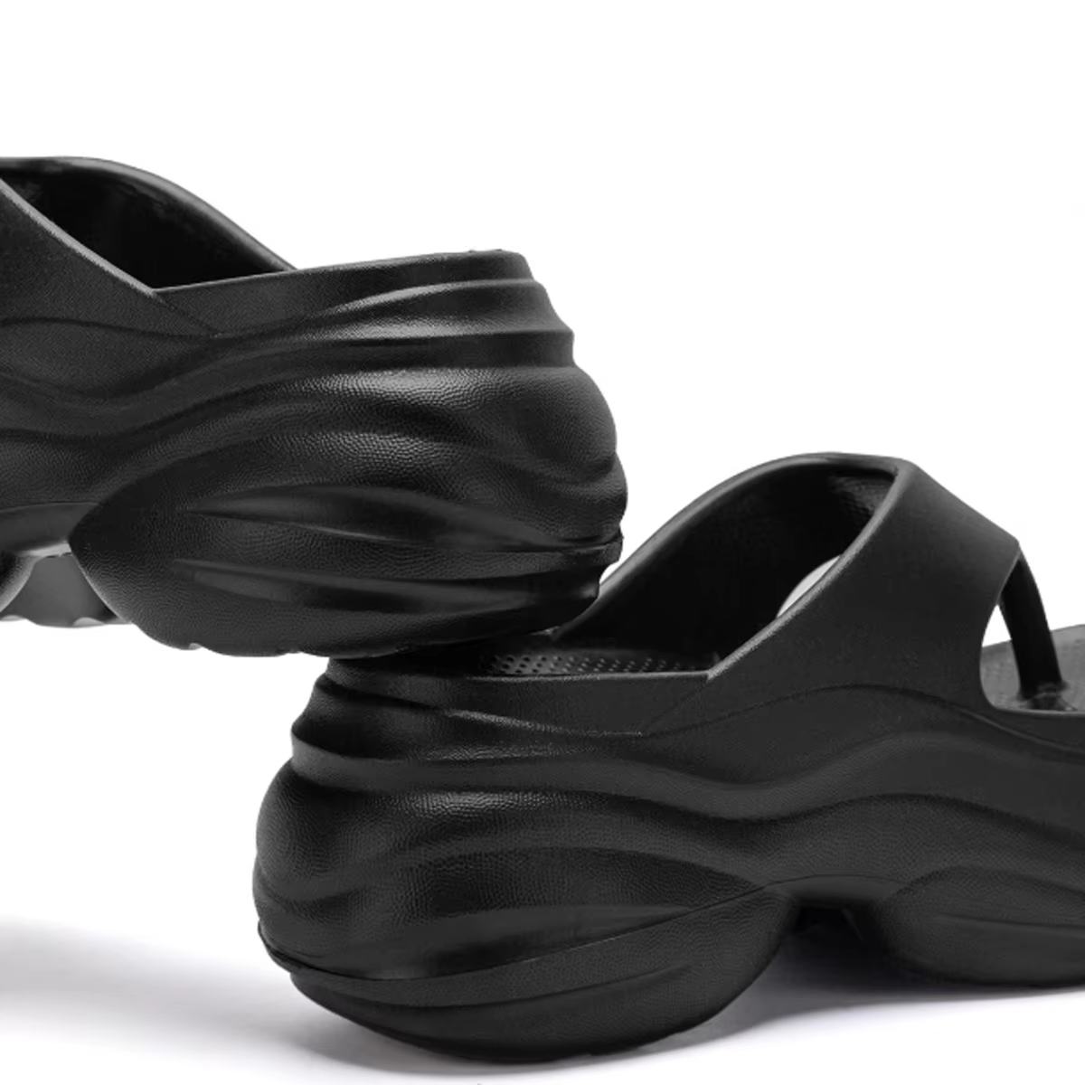 Women's Clip Toe Platform Flip Flops Summer Lightweight Soft Sole EVA Slippers for Women Thick Sole Non Slip Beach Shoes Slides
