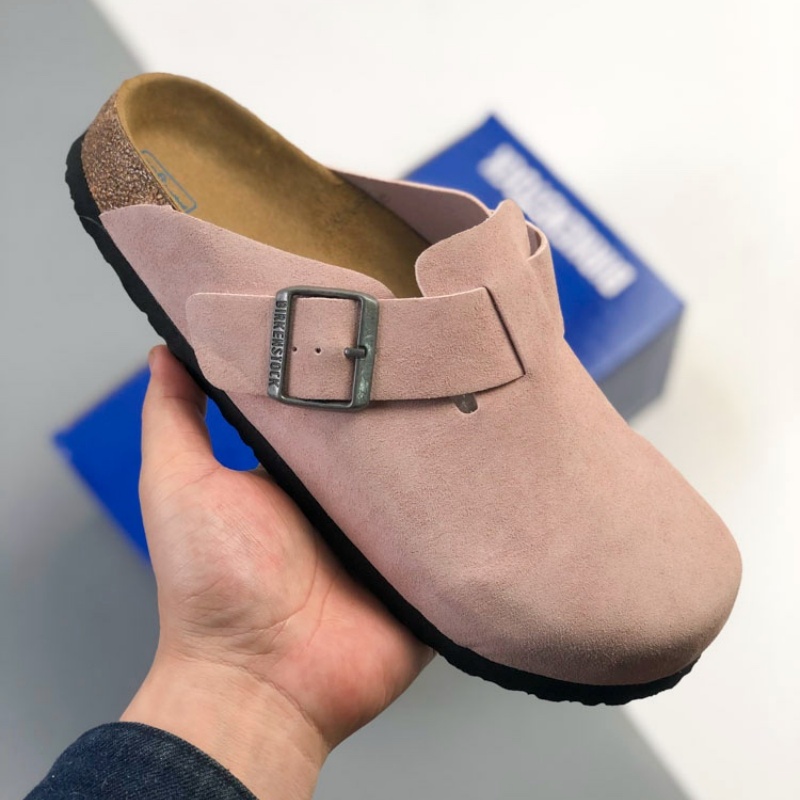 New Birkenstock sandals: made of soft, cushioned cowhide suede for all-day comfort; unisex round-toe summer sandals