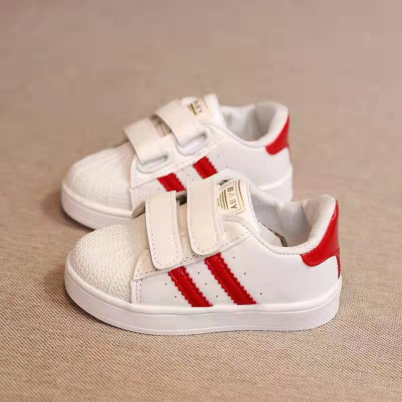 Children Shoes With Light Popular in Europe Boys Shoes Autumn Winter Girls Sneakers Kids Sport Shoes