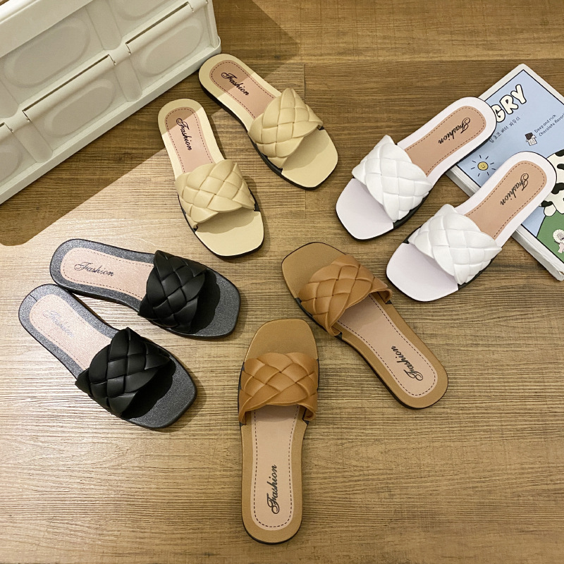 Women's Slippers New Summer Fashion INS Lingge Network Red Outdoor Beach Women's Shoes Cross border E-commerce Spot