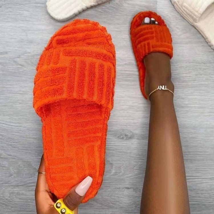 One word thick bottom fur slippers women embossed cotton drag European and American plus size fur slippers women