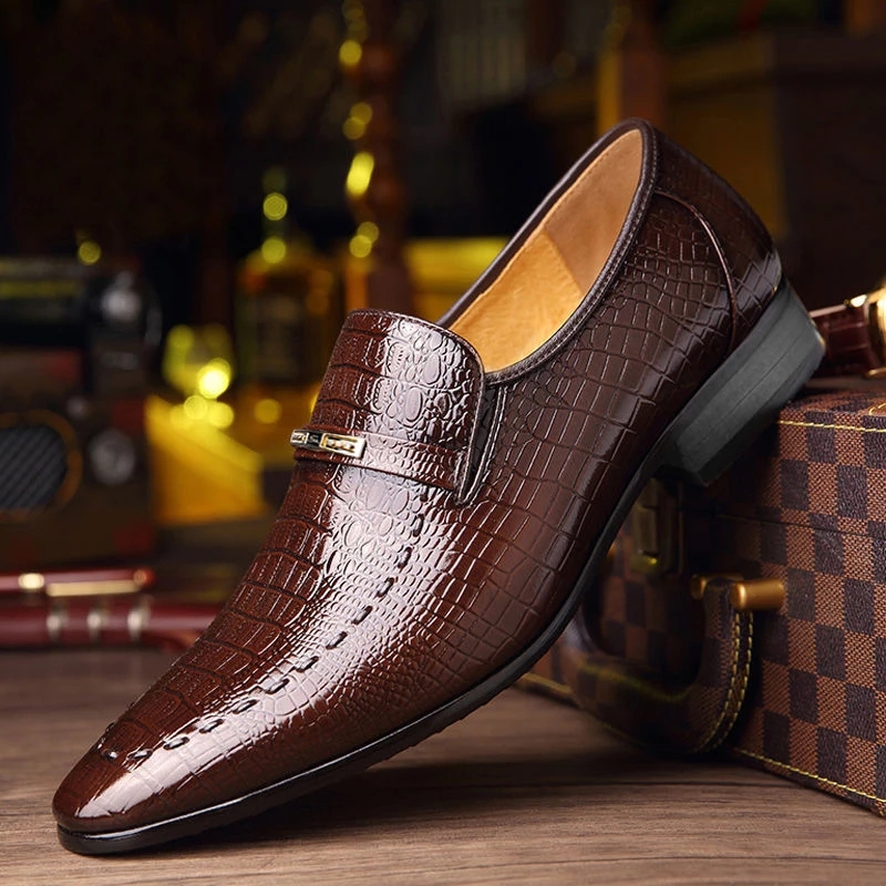 New Men's Casual Shoes Classic Low-Cut Embossed Leather Shoes Comfortable Business Dress Shoes Man Loafers Plus Size 38-48