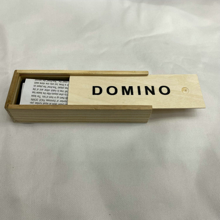 Desktop games wooden dominoes high standard wooden boxes dominoes board games bar entertainment
