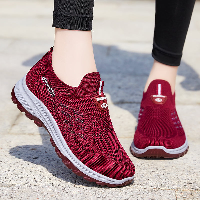 Stepping shoes 2023 spring new women's shoes breathable, soft soled shoes for middle-aged and elderly mothers