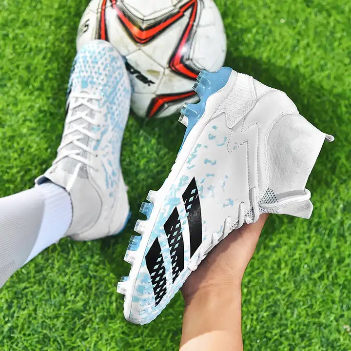 New Arrivals Training Football Shoes Low Ankle Spike Soccer Shoes Turf Football Cleats Shoes