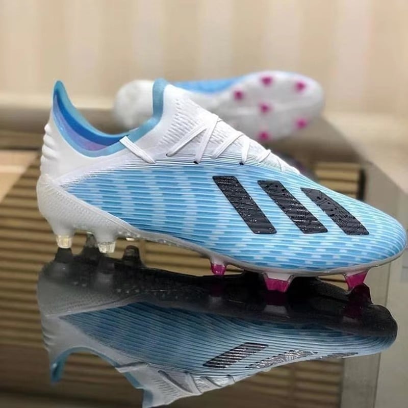 Hot Seller Men Indoor Soccer Shoes Turf American Chaussures De Football Men's Football Boots