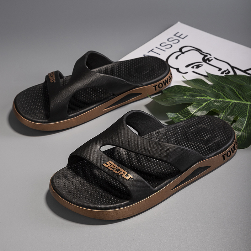 2023 New Slippers Men's Outwear Fashion Casual Korean Fashion Slippers Soft Sole Outdoor Beach Shoes Slippers
