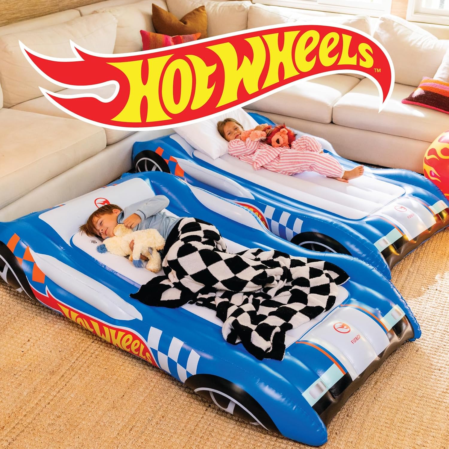 Hot Wheels & FUNBOY Kids Sleepover Bed & Air Mattress. Perfect for Sleepovers. Includes Carrying Storage Bag, Twin