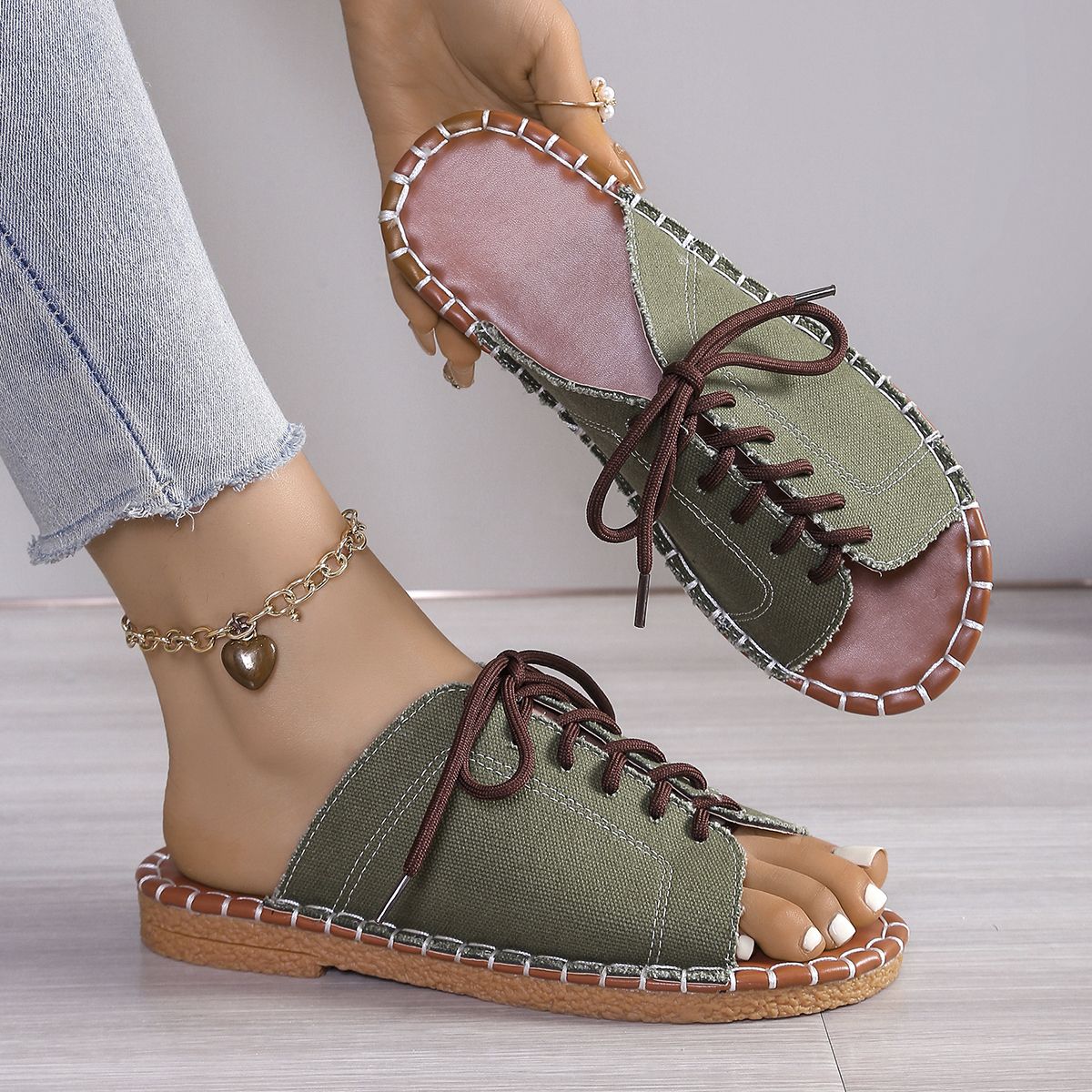 Women Slippers Casual Beach Holiday Slippers Summer Fashion Outdoor Flat Shoes Open Toe Sandals Women Slides