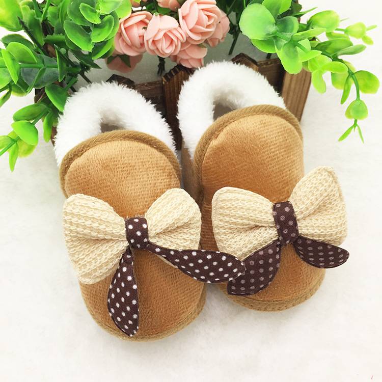 Winter boots cute baby female baby comfortable soft bottom toddler shoes