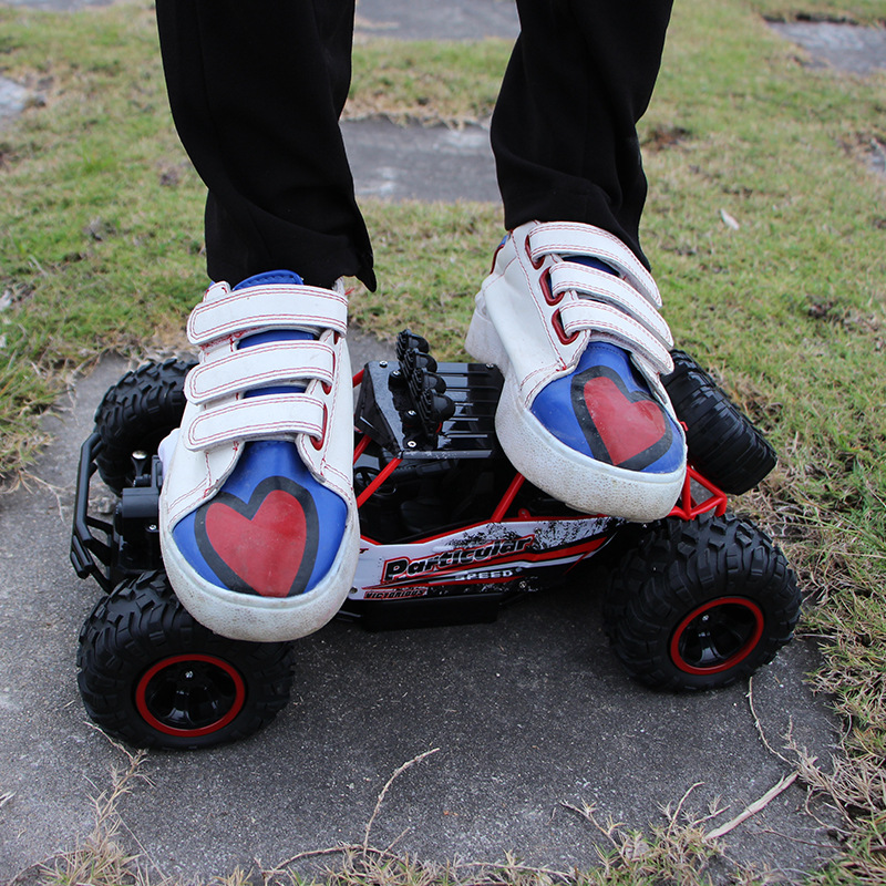 1:12 / 1:16 4WD RC Car 2.4G Radio Control Car Buggy Off-Road Remote Control Cars Trucks Boys Toys for Children