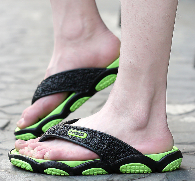 Men's breathable sandals sandals sandals antiskid casual flip