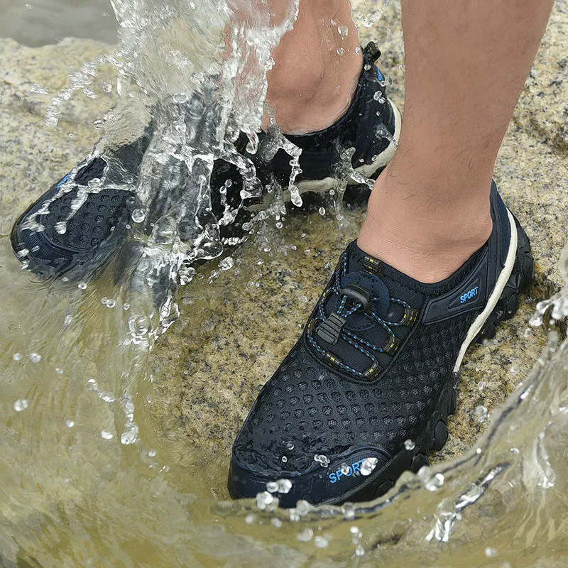Breathable Sneakers Men Shoes Fashion Shoes For Men Climbing Hiking Shoes Men Outdoor Beach Wading Tenis Barefoot Sneakers
