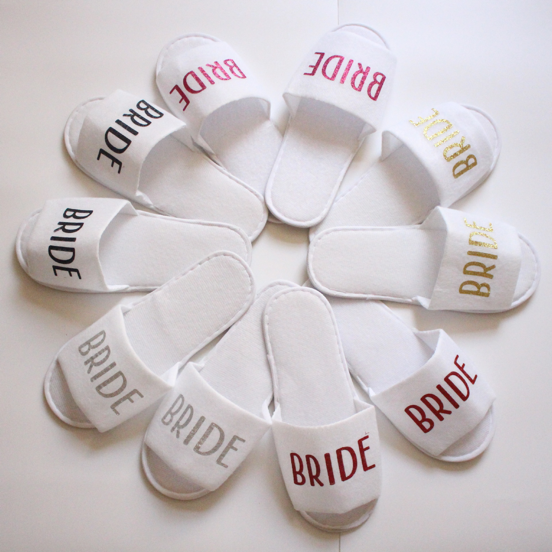 1 pair bride to be disposable soft slippers bride shower wedding decoration gift team bridesmaid party decoration hen party