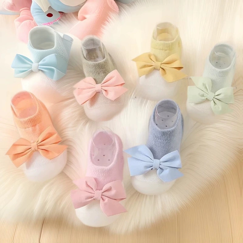 Bow shaped baby girl princess style indoor and outdoor anti slip and anti-collision baby walking shoes and socks