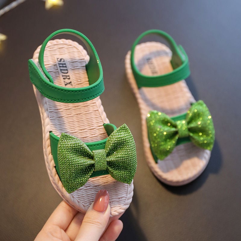 Girls Sandals Summer New Big Kids Casual Flat Soft Bottom Princess Shoes All-match Little Girl Beach Shoes