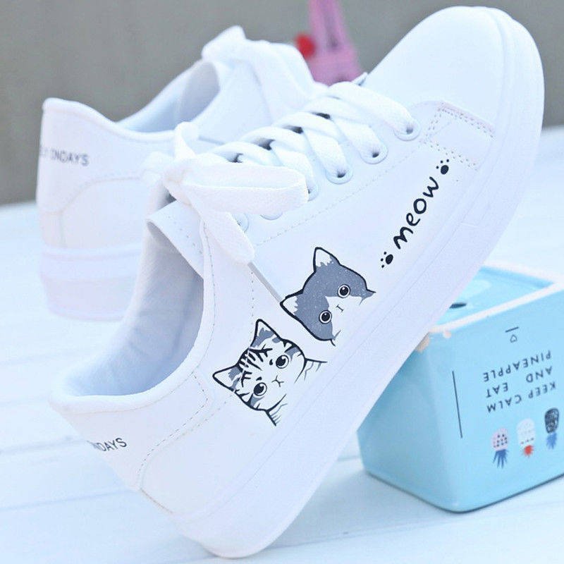 Small white shoes for women in spring and autumn; flat tide shoes for students; versatile spring and autumn sports casual shoes