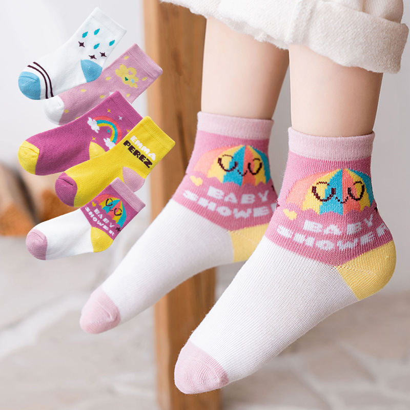 New style cartoon socks for boys and girls in autumn and winter fresh socks for 0-9 years old baby socks 5pcs/