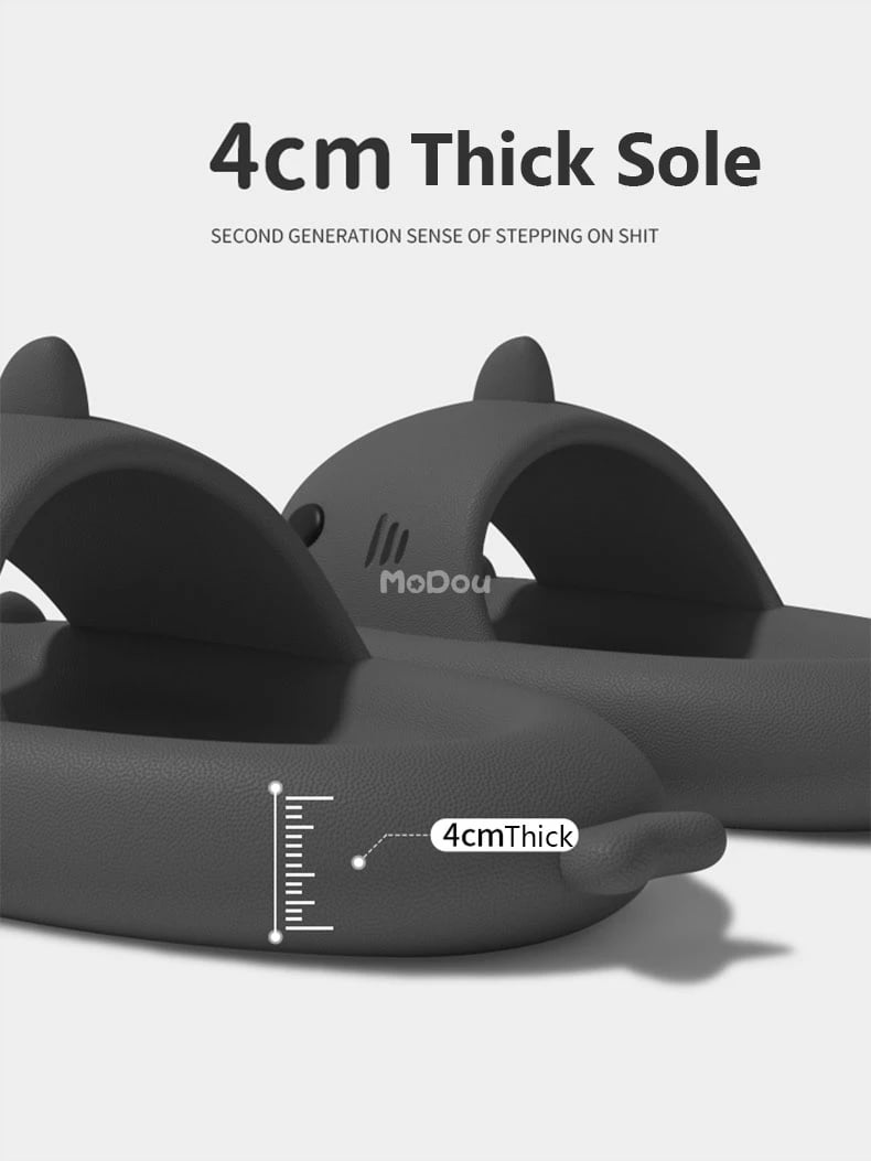 New Summer SlippersLovely Shark Shape Slides Outdoor Women Shoes Kids Children Flip Flops Men Couples Cartoon EVA chaussons