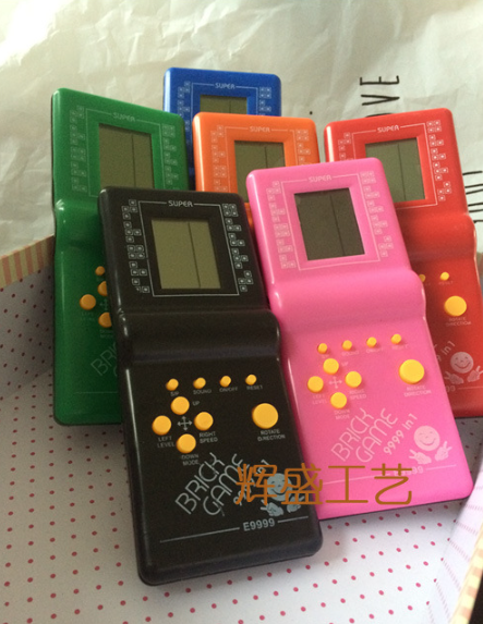 Nostalgic Handheld Tetris Brick Puzzle – Pure Mechanical Operation, Integrated Rhythmic Audio Feedback, Eco-Friendly Battery-Fre