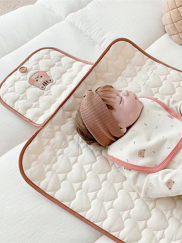 1pcs Foldable Portable Diaper Changing Pad Waterproof Baby Infant Diaper Urine Mat for Newborn Simple Bedding Changing Cover Pad