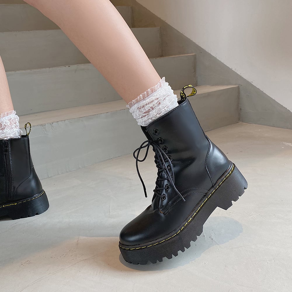 Size 35-40 Women's Thick Motorcycle Boots Autumn Fashion Round Head Lace up Boots Women's Shoes