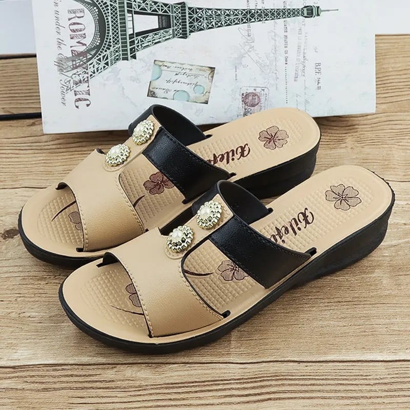 Summer new popular women's cool slippers with anti slip thick sole and fashionable women's shoes