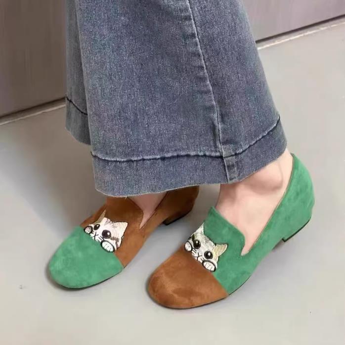 Top quality cat emboridery slippers woman flock moccains non-slip animal kitten shoes ladies square toe two-tones ballet flats