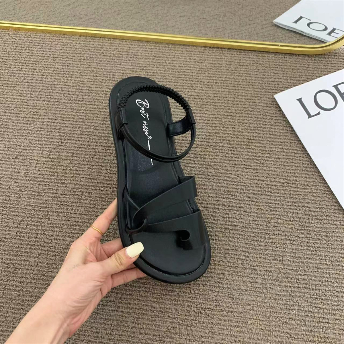 Outer wear flat-bottom sandals women's summer new fairy style soft bottom Roman casual sandals