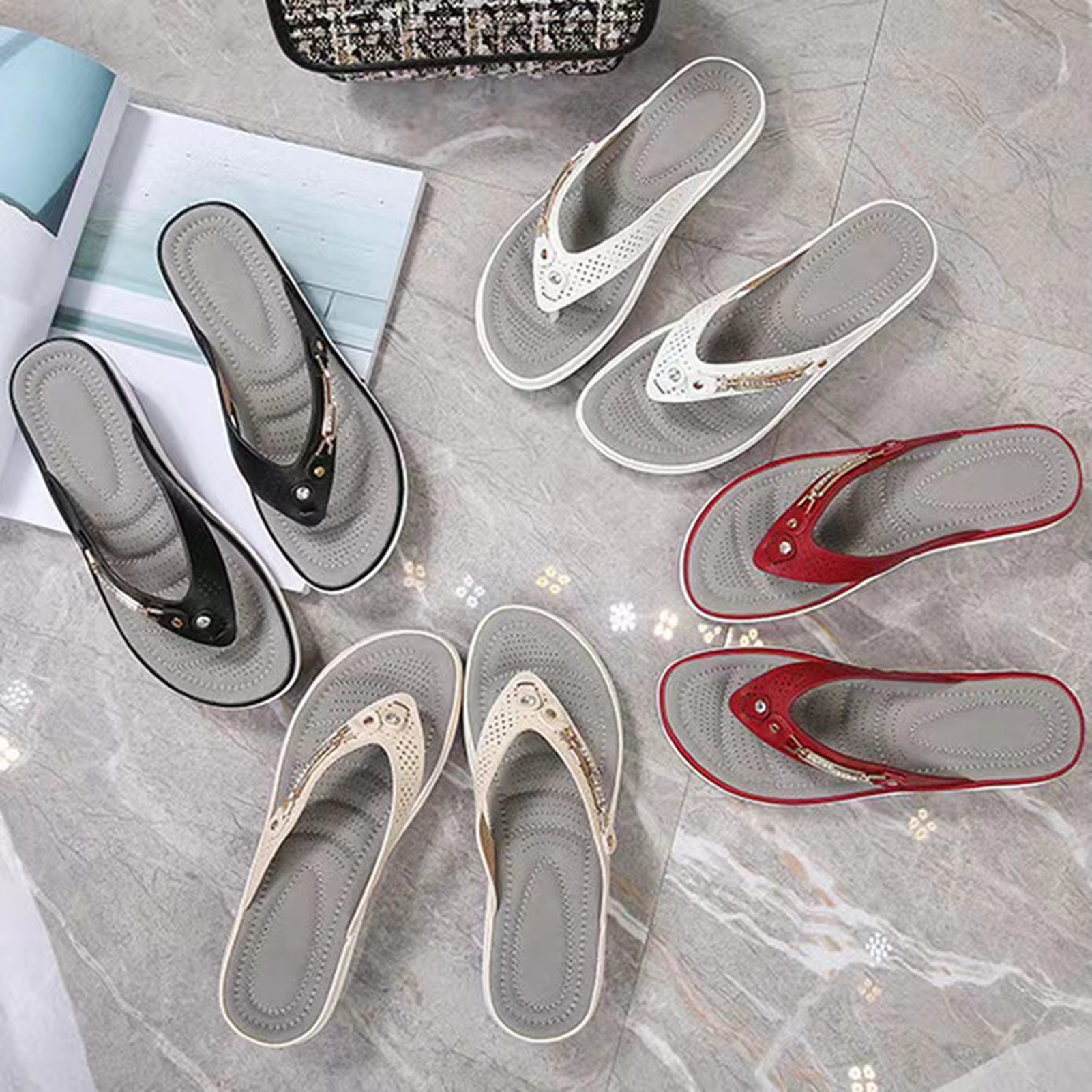 Women's Slippers New Fashion Slides Non-Slip Shoes Beach Sandals Women Outside Leisure Flip Flops Wear Open Toe