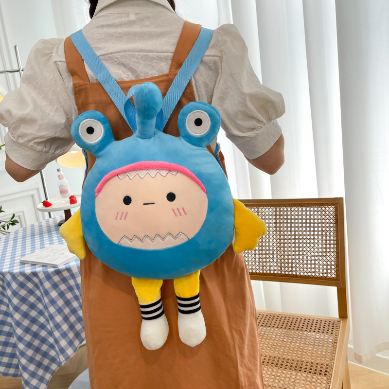 Cross border internet celebrity e-commerce new strawberry egg stuffed toy backpack cartoon cute one shoulder phone zero wallet