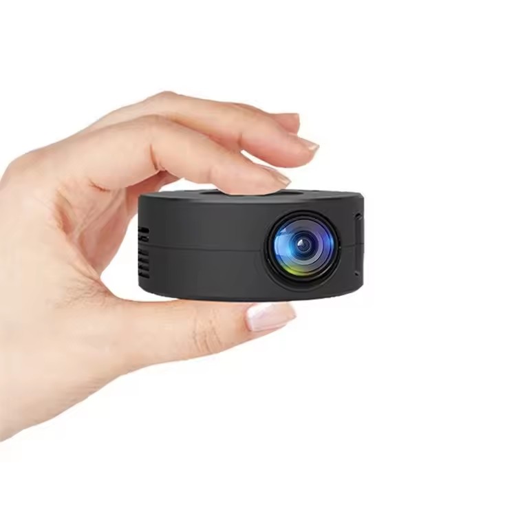 Portable mini-sized home projector suitable for Android iOS mobile phones capable of simultaneous projection on the same screen