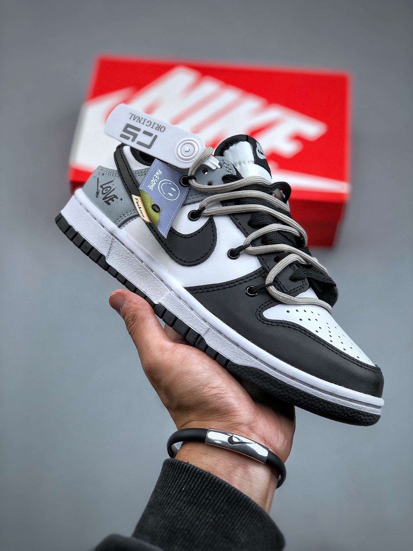 Nike SB Dunk Low classic sneakers, fashionable and versatile casual sneakers Size: 36-45