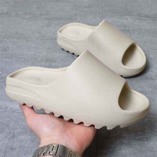 Yeezy Men Women Hole Sandals Slippers Couple Men's Ladies Beach Shoes Indoor Outdoor Casual Slipper Sandal