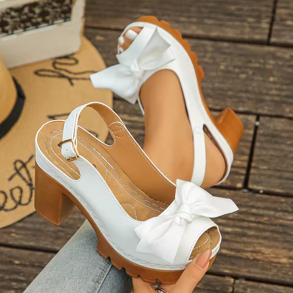 2026 Summer New Style Women's Round Toe Square Heel Casual Sandals Fashion/sexy Bow Decorated Solid Color High Heel Sandals