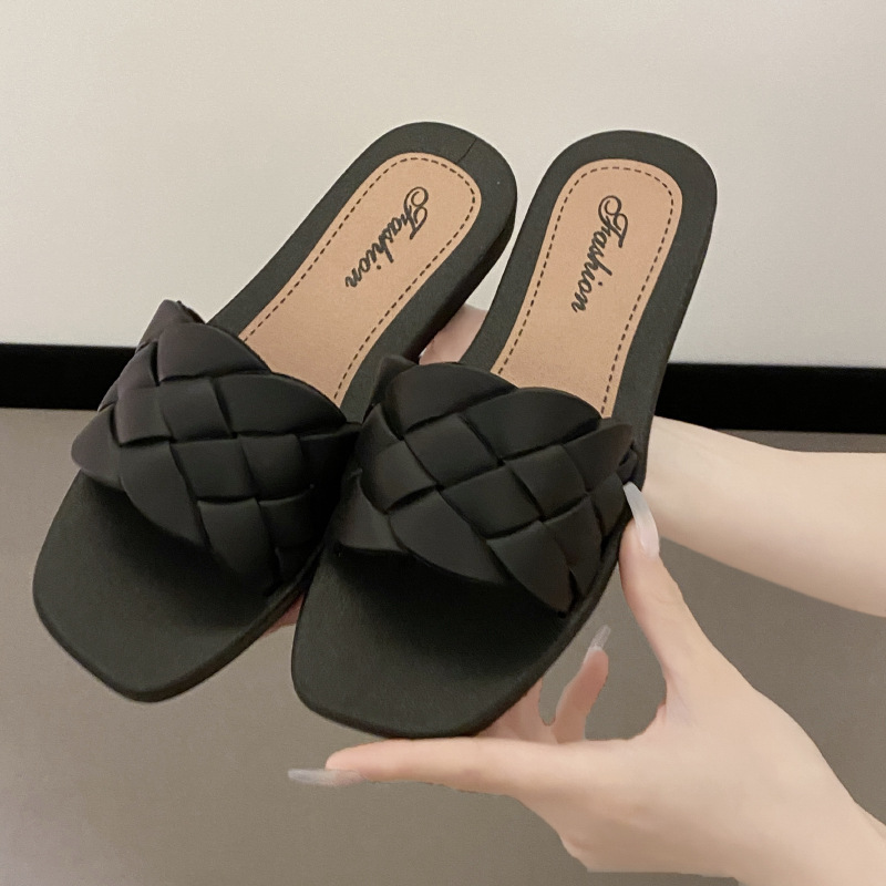 Women's Slippers New Summer Fashion INS Lingge Network Red Outdoor Beach Women's Shoes Cross border E-commerce Spot