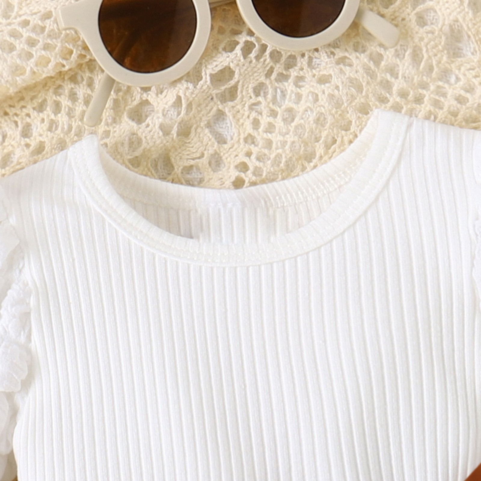 Children's Autumn and Winter Bubble Sleeve Pit Stripe Top Solid Bow Irregular Hemline Girls' Set