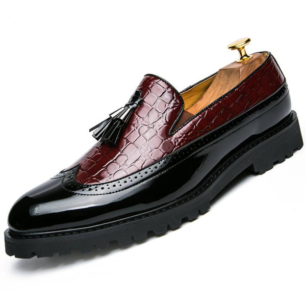 SHWX Fashion Tassel Business Shoes Men Breathable Leisure Soft Leather Pointed Dress Wedding Shoes Men Loafers Moccasins Formal