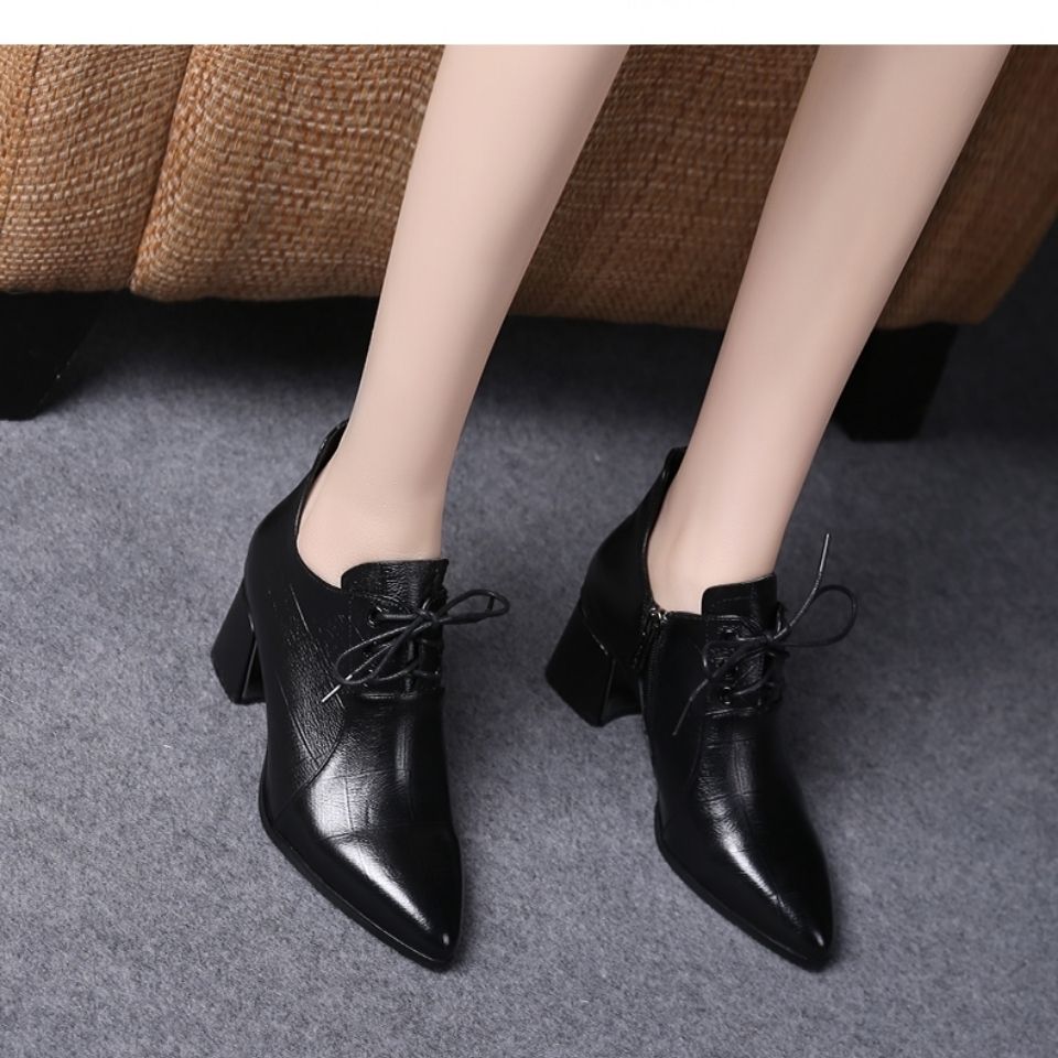 Winter Women Boots Thick Heel Flat Shoes Anti-slip Women Ankle Boots Autumn Fashion Leather Boots