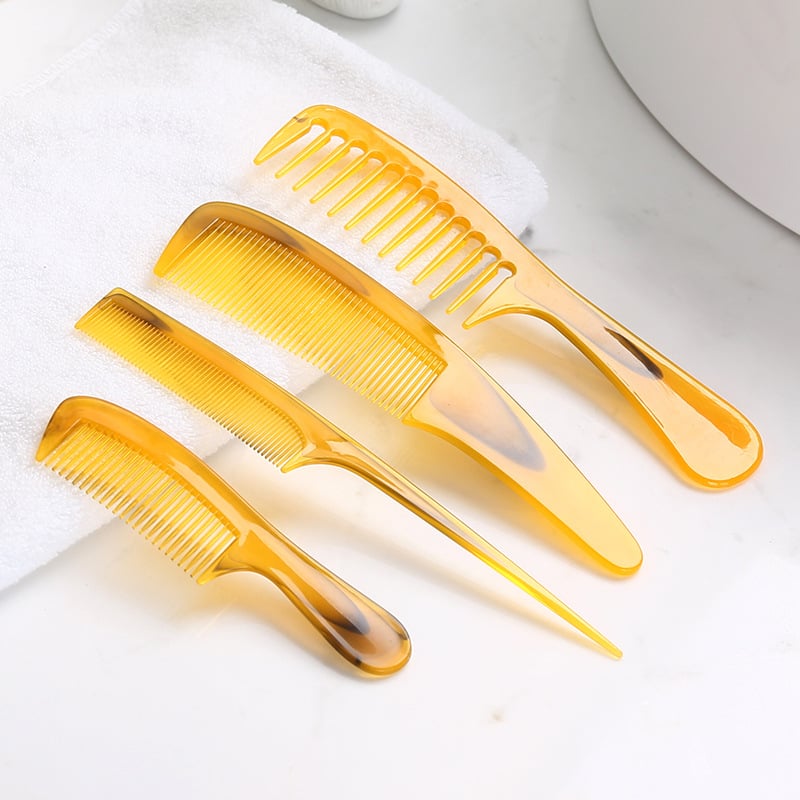 Anti-static beef tendon comb does not lose teeth wide tooth comb long handle plastic horn comb anti-hair loss massage comb