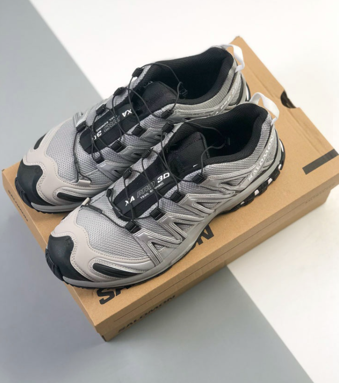 Salomon Xapro 3D Oslay Trail Running Shoes with Breathable Functionality