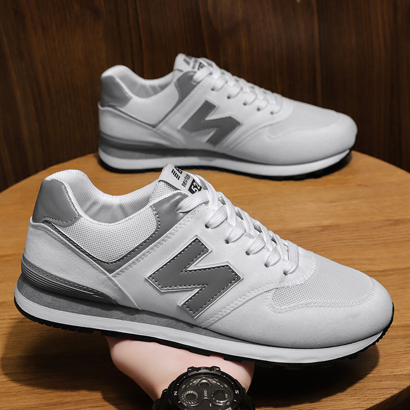 Sneakers Men Casual Shoes Light Suede New Classic Men Running shoes Outdoor Breathable Mesh Jogging Sport Shoes