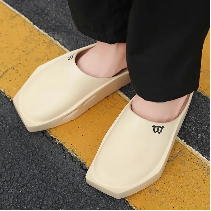 Men Slippers Slides Summer Beach Shoes Soft Indoor Thick Bottom Sandal Suitable Outdoor Sandals Flip Flops